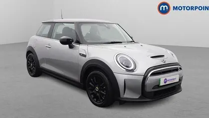 Used Mini Cooper Level 1 135 kW (184 HP) 2023 Hatchback