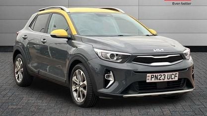 Gebraucht Kia Stonic 101 PS (74 kW) 2023 SUV
