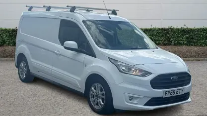 Usado Ford Transit Connect Limited 120 HP (88 kW) 2021 Monovolume