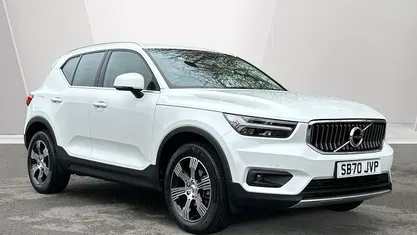 Used Volvo XC40 Inscription 163 HP (119 kW) 2021 White SUV