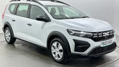 Used Dacia Jogger Essentiel 110 HP (80 kW) 2025 MPV