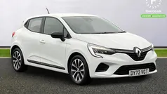 Used 2022 Renault Clio V Evolution Hatchback | £13,799 (Fair price)
