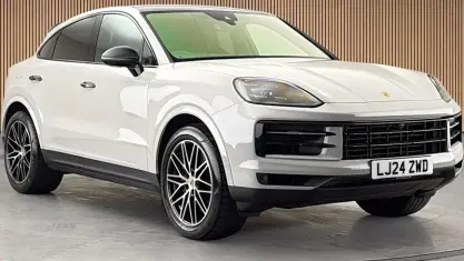 Used Porsche Cayenne 650 HP (478 kW) 2024 Crayon grey SUV