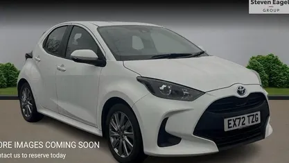 Used 2025 Toyota Yaris Hybrid Hatchback | £15,595 (Super price)