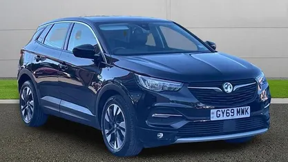Used Vauxhall Grandland X Sport 131 HP (96 kW) 2019 Black SUV