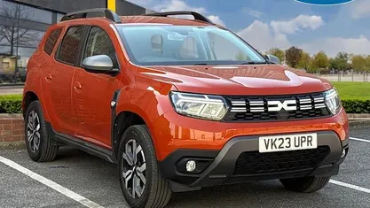 Used Dacia Duster Journey 130 HP (95 kW) 2023 Orange SUV