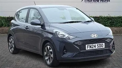 Used Hyundai i10 Advanced 67 HP (49 kW) 2024 Grey Hatchback