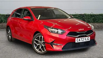 Used Kia Ceed 160 HP (117 kW) 2023 Hatchback