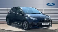 Black Used 2022 Toyota Yaris Hybrid Hatchback | £16,823 (Fair price)