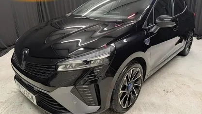 Used Renault Clio V Esprit Alpine 143 HP (105 kW) 2025 Hatchback