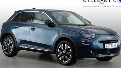 Used 2025 Fiat 600 La Prima SUV | £22,499 (Fair price)