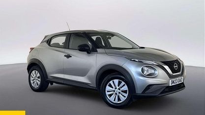 Begagnad Nissan Juke Visia 114 HK (83 kW) 2023 Silver SUV
