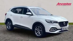 White Used 2022 MG HS Exclusive SUV | £16,795 (Fair price)