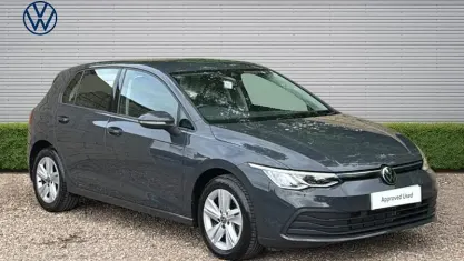 Używany VW Golf VIII Life 150 KM (110 kW) 2024 Hatchback