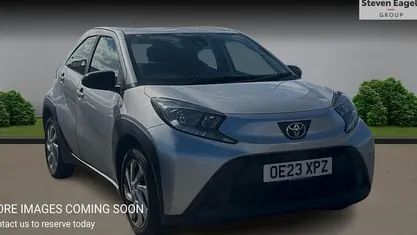Used Toyota Aygo X PURE 72 HP (52 kW) 2025 SUV