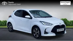 Used 2025 Toyota Yaris Hybrid Design Hatchback | £20,132 (Fair price)