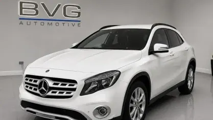 Used Mercedes GLA200 Executive 136 HP (100 kW) 2018 White SUV