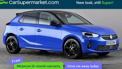 Używany Vauxhall Corsa Edition 131 KM (96 kW) 2022 Niebieski Hatchback