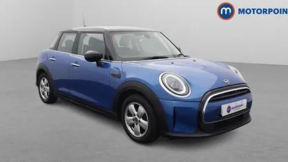 Used Mini Cooper Classic 136 HP (100 kW) 2022 Blue Hatchback