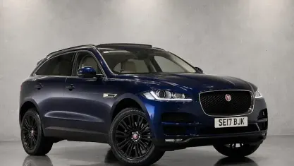 Used Jaguar F-Pace Portfolio 180 HP (132 kW) 2017 Blue SUV