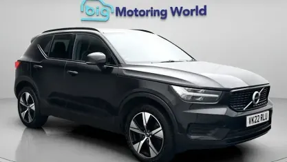 Used Volvo XC40 R-Design 262 HP (192 kW) 2021 Black SUV