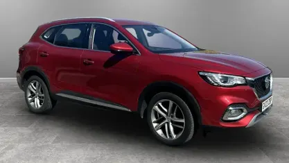 Used MG HS Excite 162 HP (119 kW) 2023 Red SUV