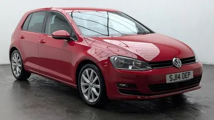 Used VW Golf VII GT 150 HP (110 kW) 2014 Red Hatchback