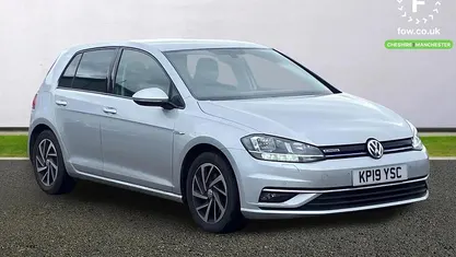 Used VW Golf VII Match 131 HP (96 kW) 2019 Hatchback
