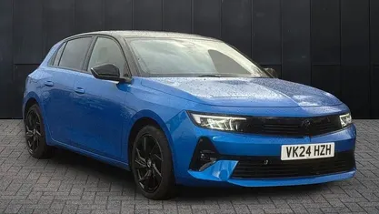 Blue Used 2024 Vauxhall Astra Hatchback | £17,295 (Fair price)