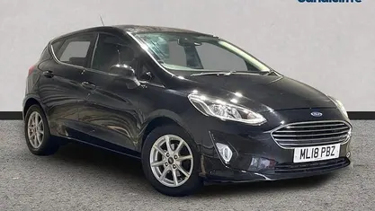 Used Ford Fiesta Zetec 101 HP (74 kW) 2019 Hatchback