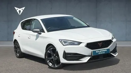 Used Cupra Leon 150 HP (110 kW) 2023 White Hatchback
