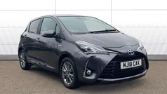Grey Used 2018 Toyota Yaris Hybrid Hatchback | £13,903 (Fair price)