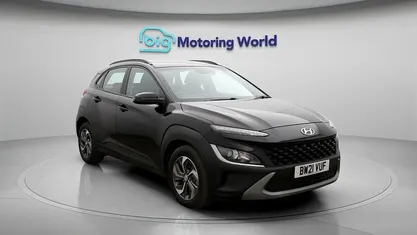 Used Hyundai Kona SE 141 HP (103 kW) 2021 Black SUV