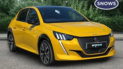 Used Peugeot 208 GT-line 131 HP (96 kW) 2020 Yellow Hatchback