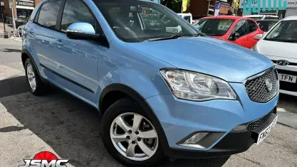 Used SsangYong Korando 175 HP (128 kW) 2012 Blue SUV