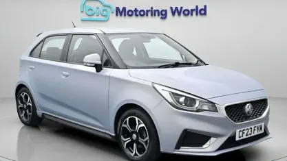 Used MG MG3 Exclusive 106 HP (77 kW) 2023 Silver Hatchback