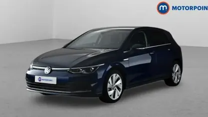 Used VW Golf VIII Style 131 HP (96 kW) 2023 Blue Hatchback