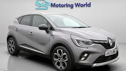 Usado Renault Captur Techno 143 HP (105 kW) 2023 SUV