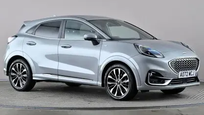 Käytetty Ford Puma ST-Line 155 HP (114 kW) 2023 Hopea Katumaasturi