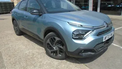 Used Citroën C4 PureTech 131 HP (96 kW) 2023 Blue SUV