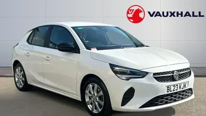 Used Vauxhall Corsa Design Edition 101 HP (74 kW) 2023 White Hatchback