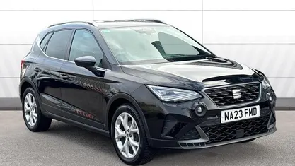 Used Seat Arona FR 110 HP (80 kW) 2023 Black SUV