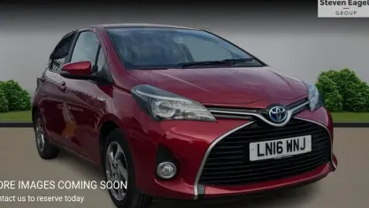 Used Toyota Yaris 101 HP (74 kW) 2016 Hatchback