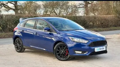 Begagnad Ford Focus Titanium 125 HK (91 kW) 2017 Halvkombi