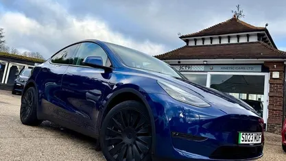 Used 2025 Tesla Model Y Long Range AWD SUV | £27,444 (Good price)