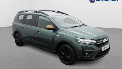 Used Dacia Jogger Extreme 141 HP (103 kW) 2024 Green MPV
