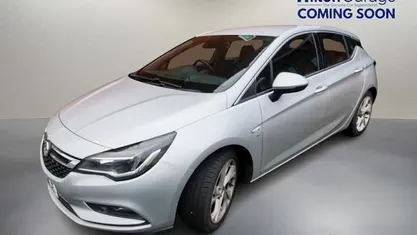 Used Vauxhall Astra SRi 136 HP (100 kW) 2019 Hatchback