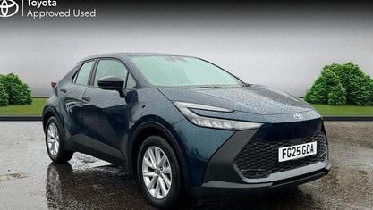 Używany Toyota C-HR 140 KM (102 kW) 2025 Niebieski SUV