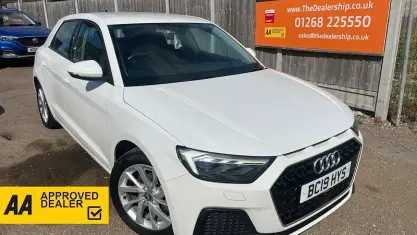 Used Audi A1 Sportback Sport 116 HP (85 kW) 2019 White Hatchback
