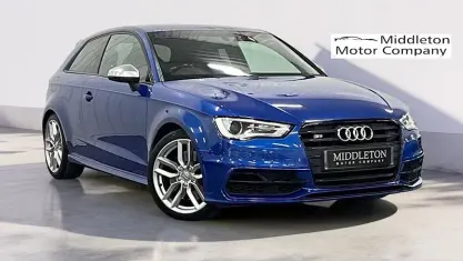 Used Audi A3 Sportback 300 HP (220 kW) 2016 Blue Hatchback